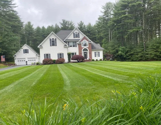 Enriquez Landscape work photo