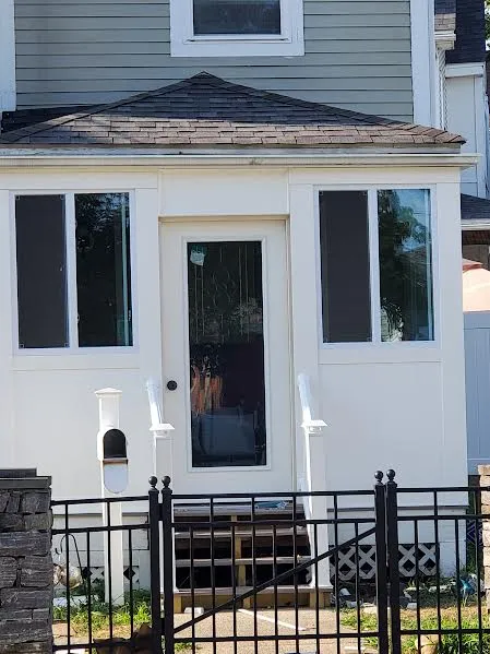 work photo from windowsandhomesllc.com