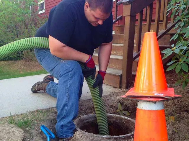work photo from djssepticpumping.com