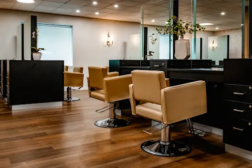 Review photo by Jesamondo Salon & Spa