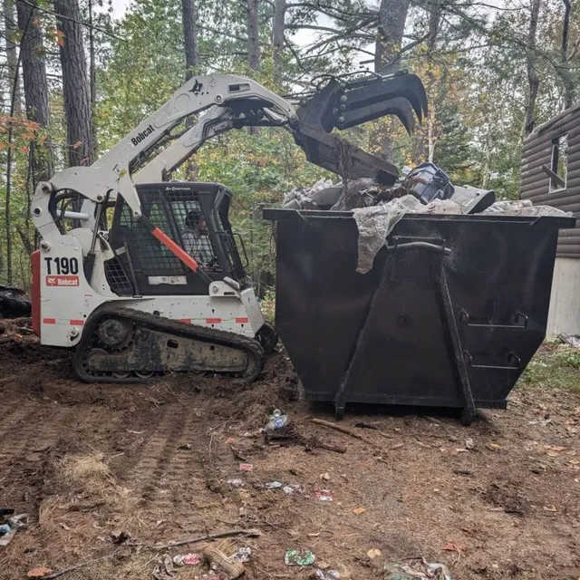 work photo from loadituphauling.com