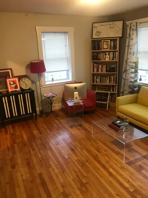 DeLuxe Cleaning and Organizing, LLC