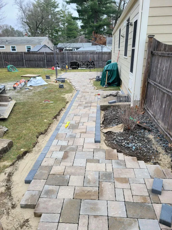 work photo from stonyhilllandscaping.com