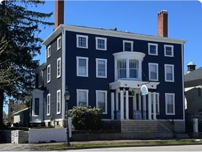PORTSMOUTH COLONIAL HOME