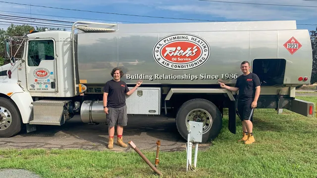 Rich‘s Oil Service work photo