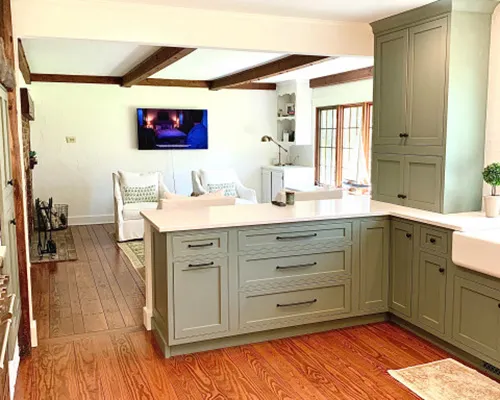 work photo from cabinetstogranite.com