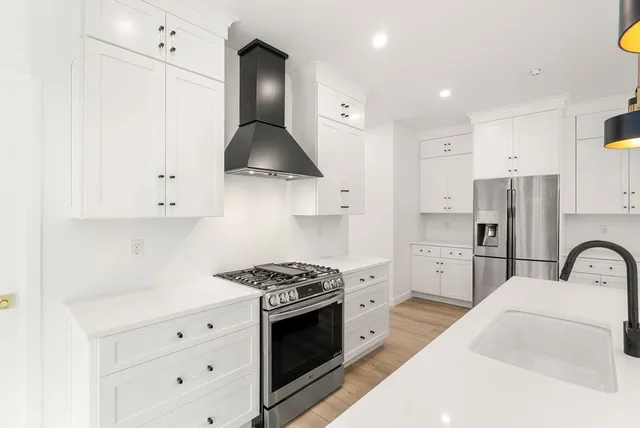 work photo from dickprattecabinetry.com