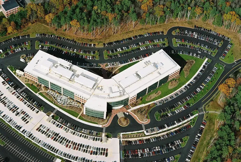 work photo from amroofing.net