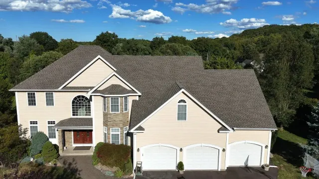 work photo from lifetimequalityroof.com