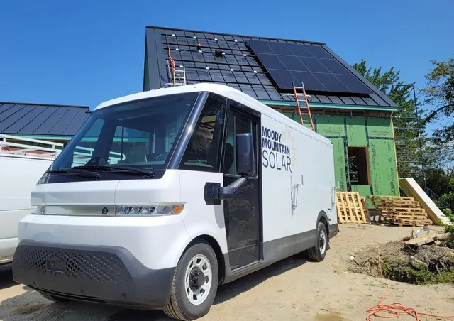 Moody Mountain Solar work photo