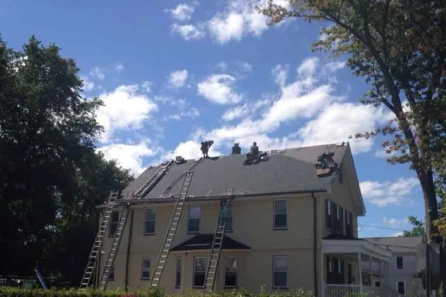 work photo from roofingframinghamma.com