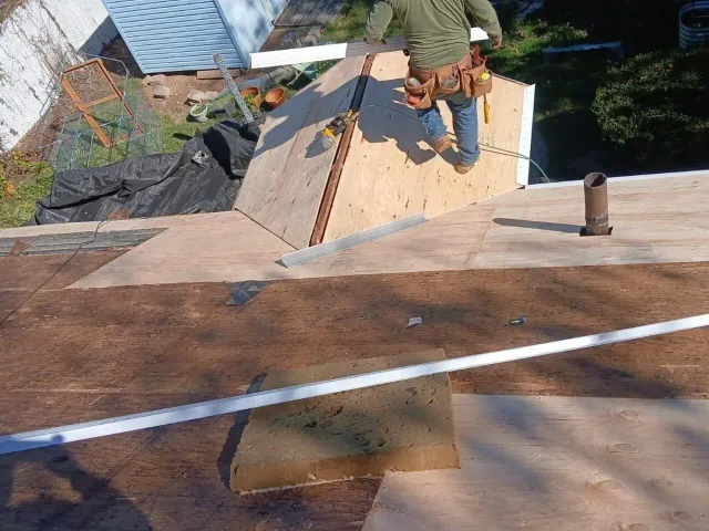 work photo from vmbroofingsiding.com