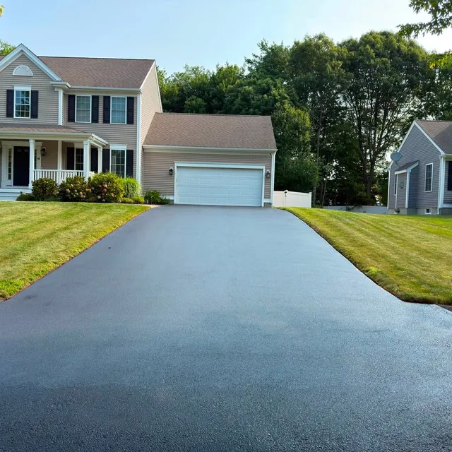Cousin's Sealcoating & Paving researched project photo