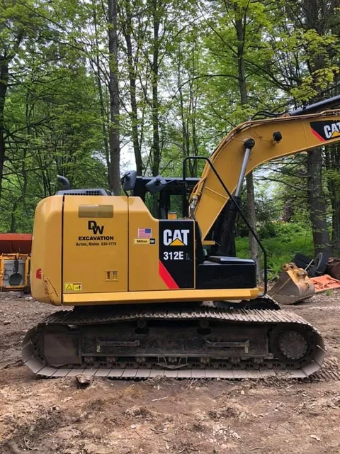DW Excavation work photo
