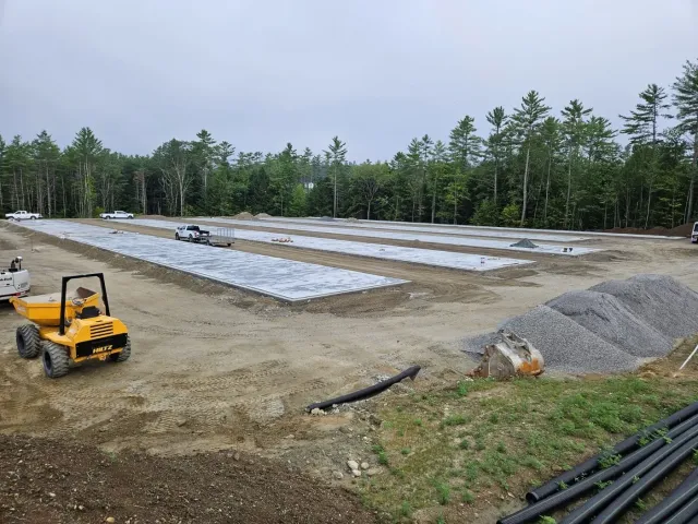 Large slab project and site equipment.