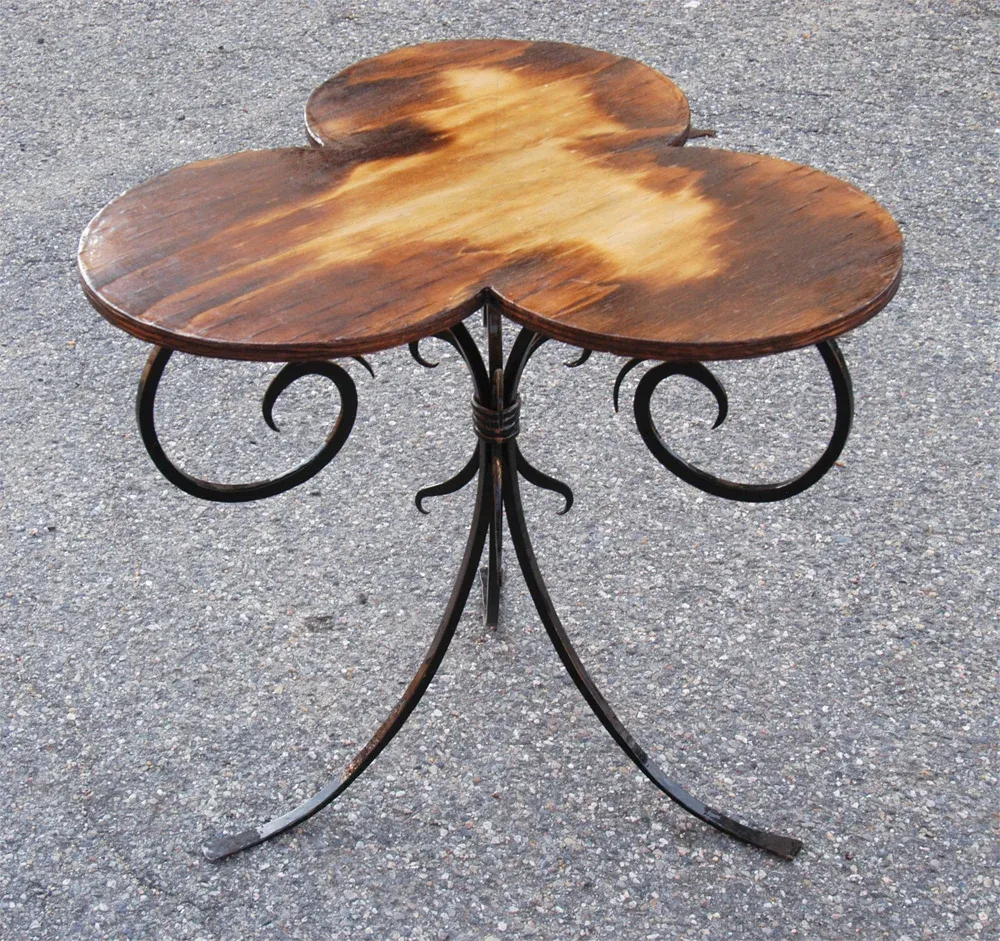 woodtoptable001a.jpg
