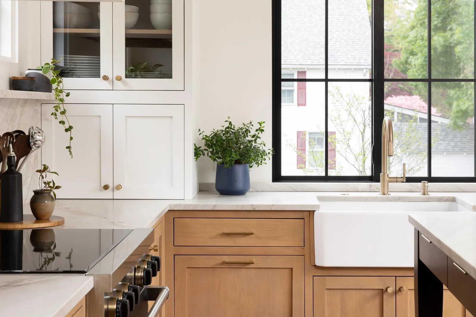 A Kitchen Reframed in Reading
