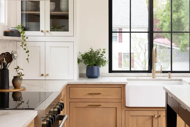 A Kitchen Reframed in Reading