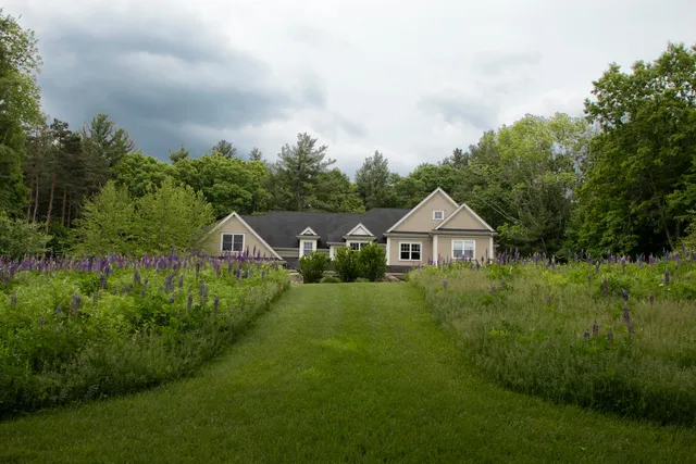 work photo from tjcollinslandscaping.com