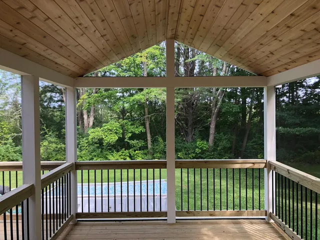 Photo of New Hampshire screened porch