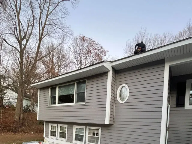 work photo from vmbroofingsiding.com