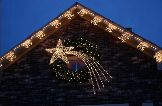 work photo from elitechristmaslights.com
