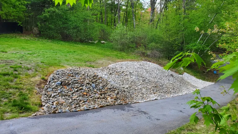 work photo from easywaylandscaping.com