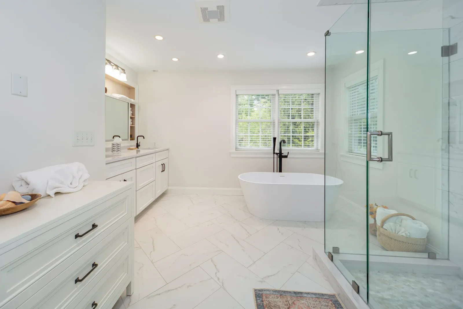 Standish Cir, Wellesley