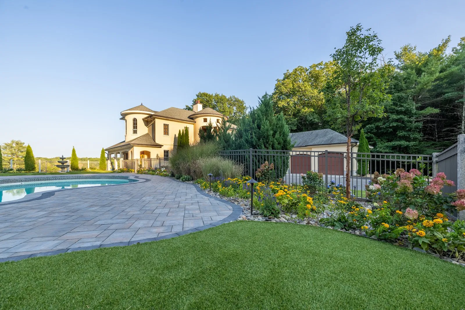 SLS Outdoor Living & Landscaping