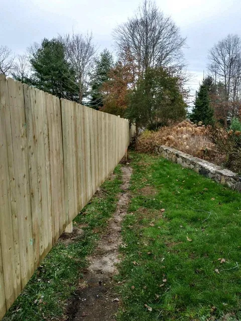 work photo from bridgeportfencing.com