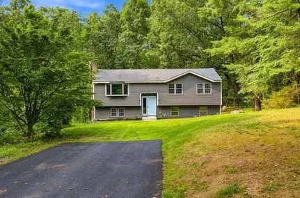 11 Groton Rd