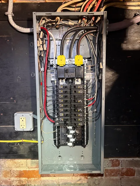 AM Electric Solutions LLC work photo