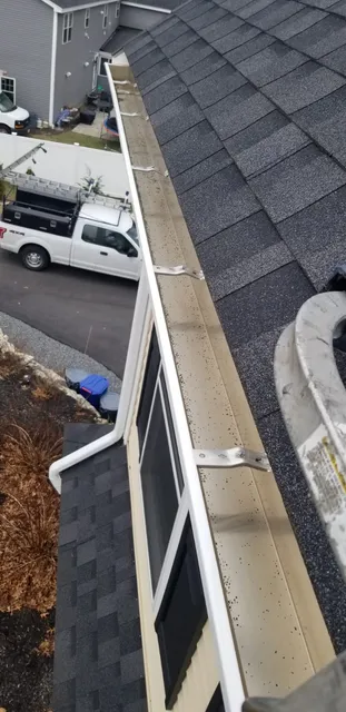 Manny Gutter Services Inc.