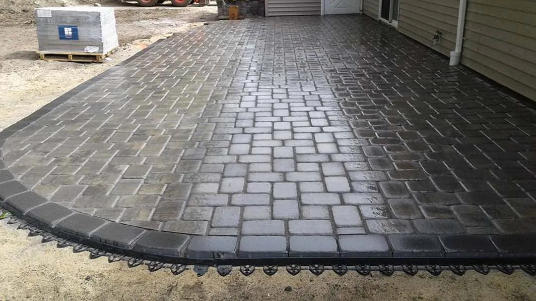 work photo from cmchardscapeandmasonry.com