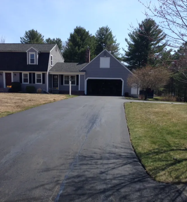 work photo from blackdiamondpaving.us