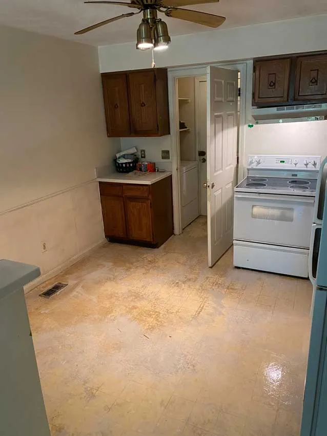 Kitchen-Before