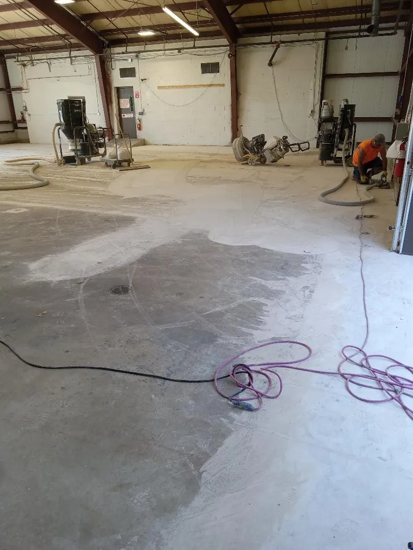 concrete gringing to prep floor