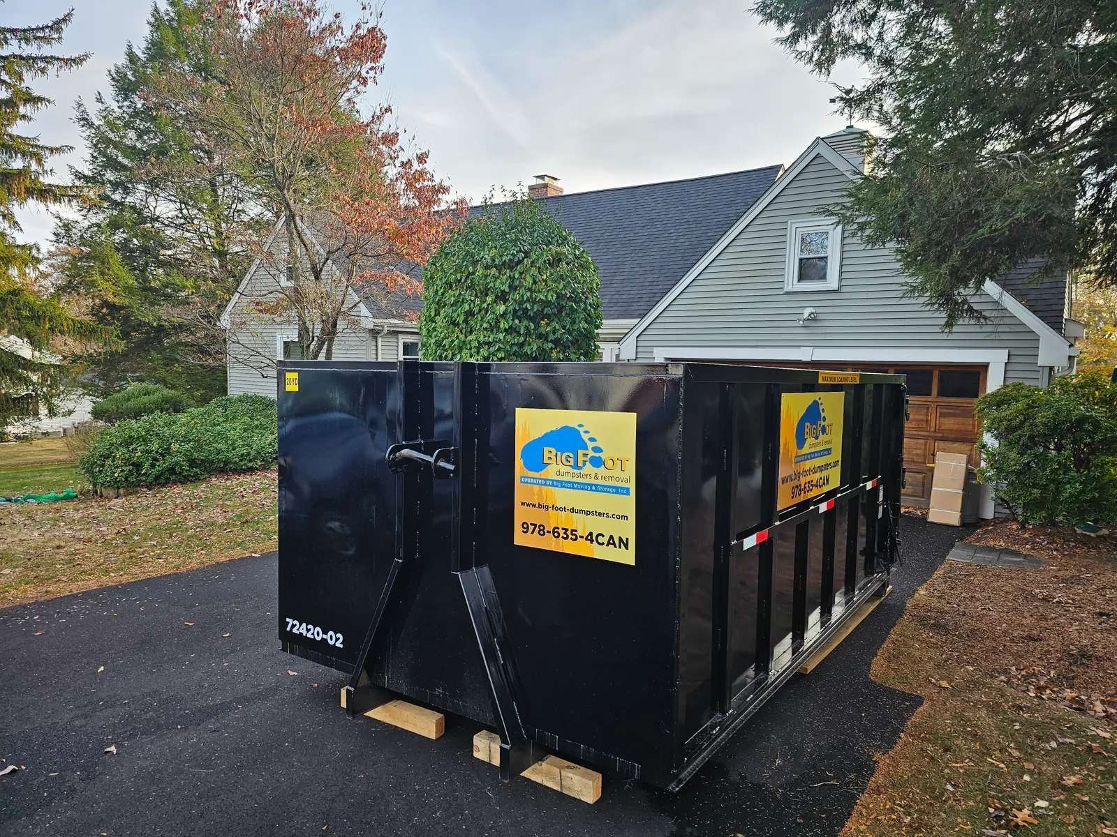 work photo from big-foot-dumpsters.com