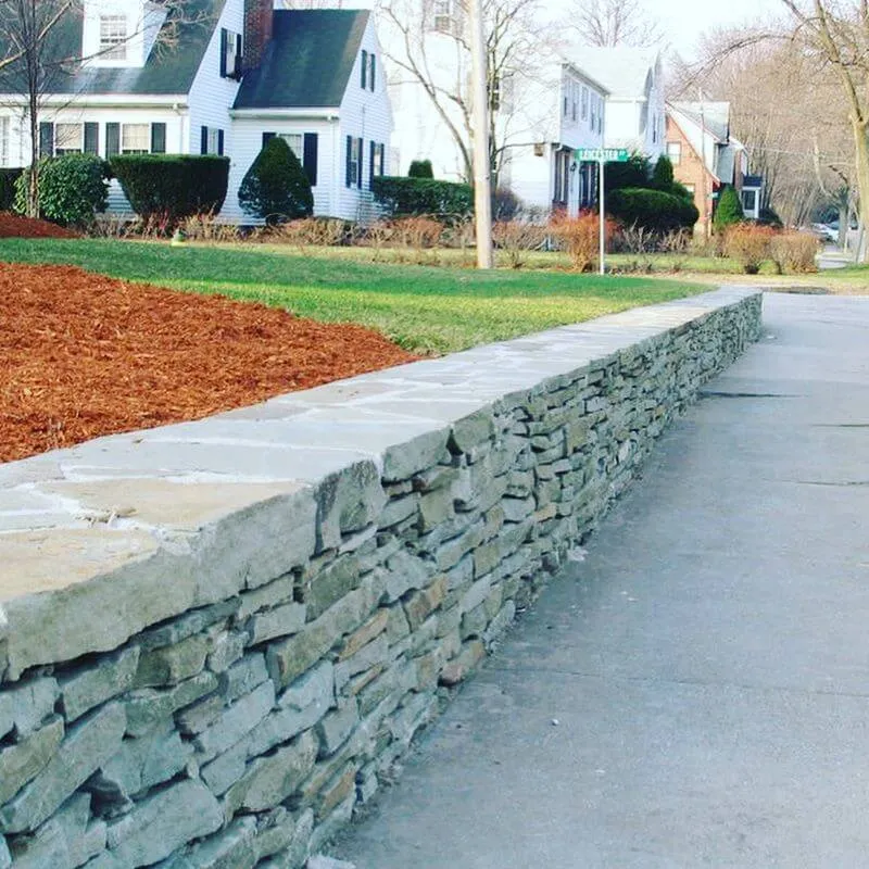 work photo from blackdiamondlandscapes.com