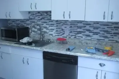 MIDDLETOWN CONDO COUNTER TOP