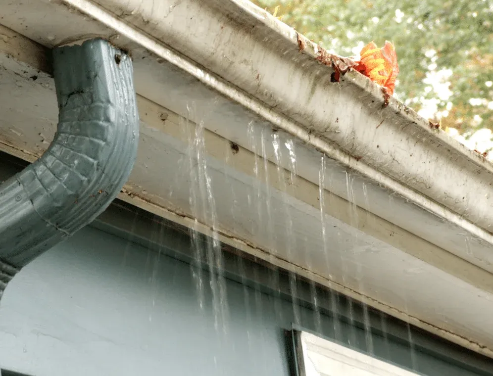 repair-leaky-gutters-arlington-ma