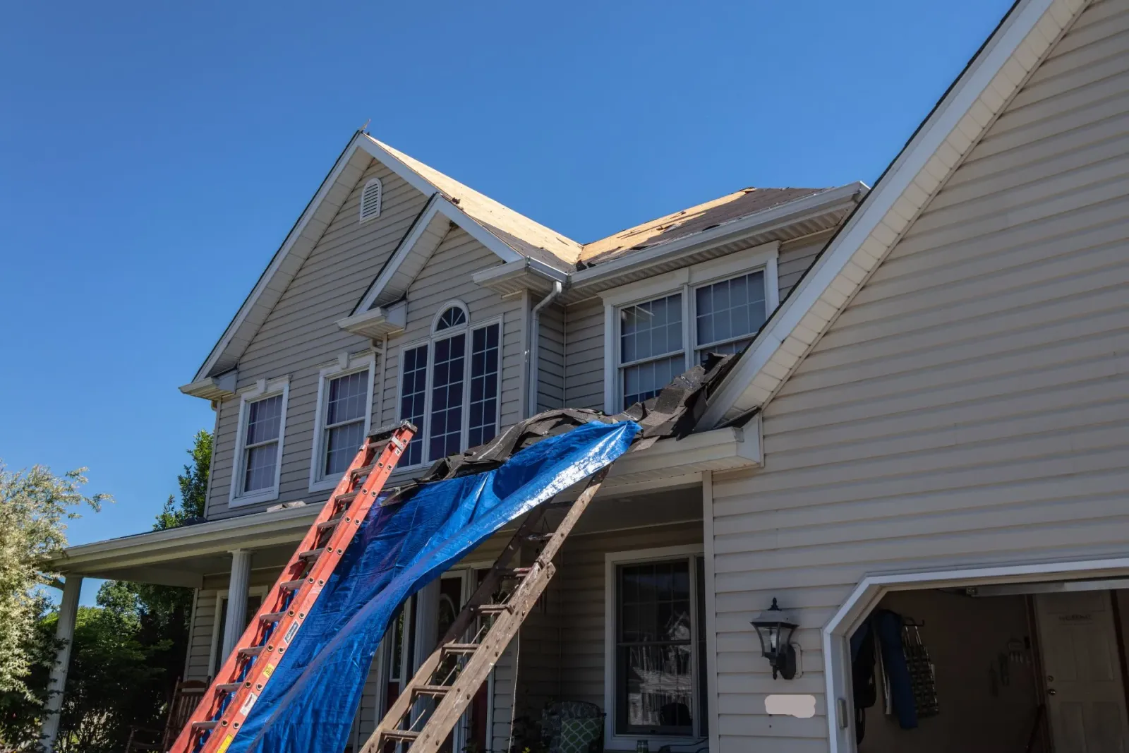 work photo from westernmassroofers.com