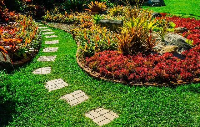 work photo from niceandgreenlandscape.com