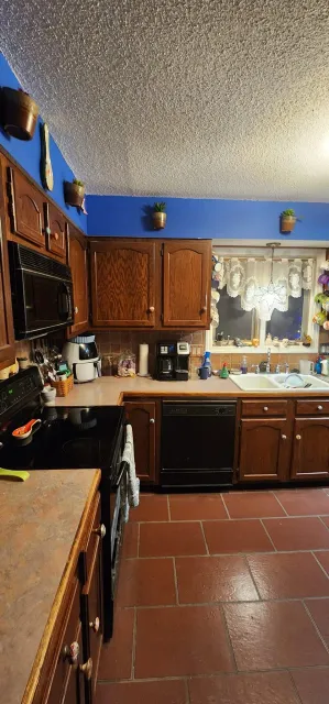 work photo from superiorkitchenandbaths.com