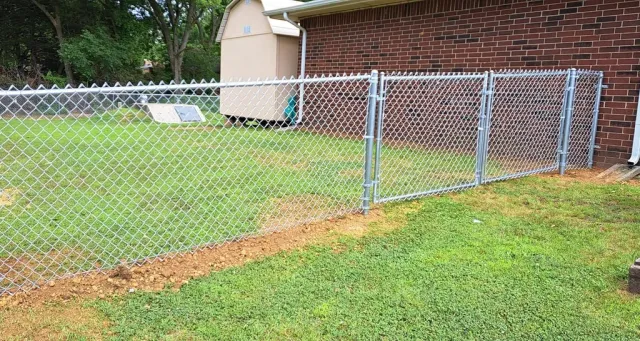 work photo from interstatefence.com