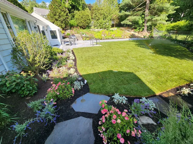 work photo from perezhardscaping.com