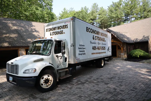 Economy Movers and Storage work photo