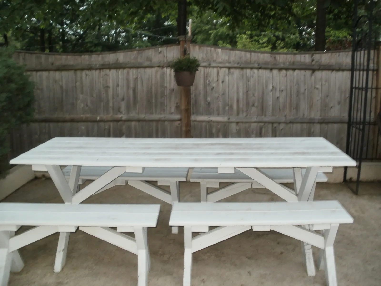 work photo from creativecustomcarpentry.us