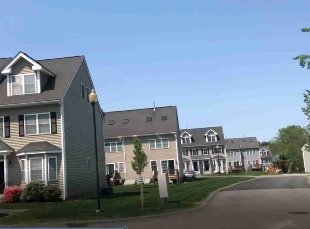 work photo from cleanmaxexterior.com