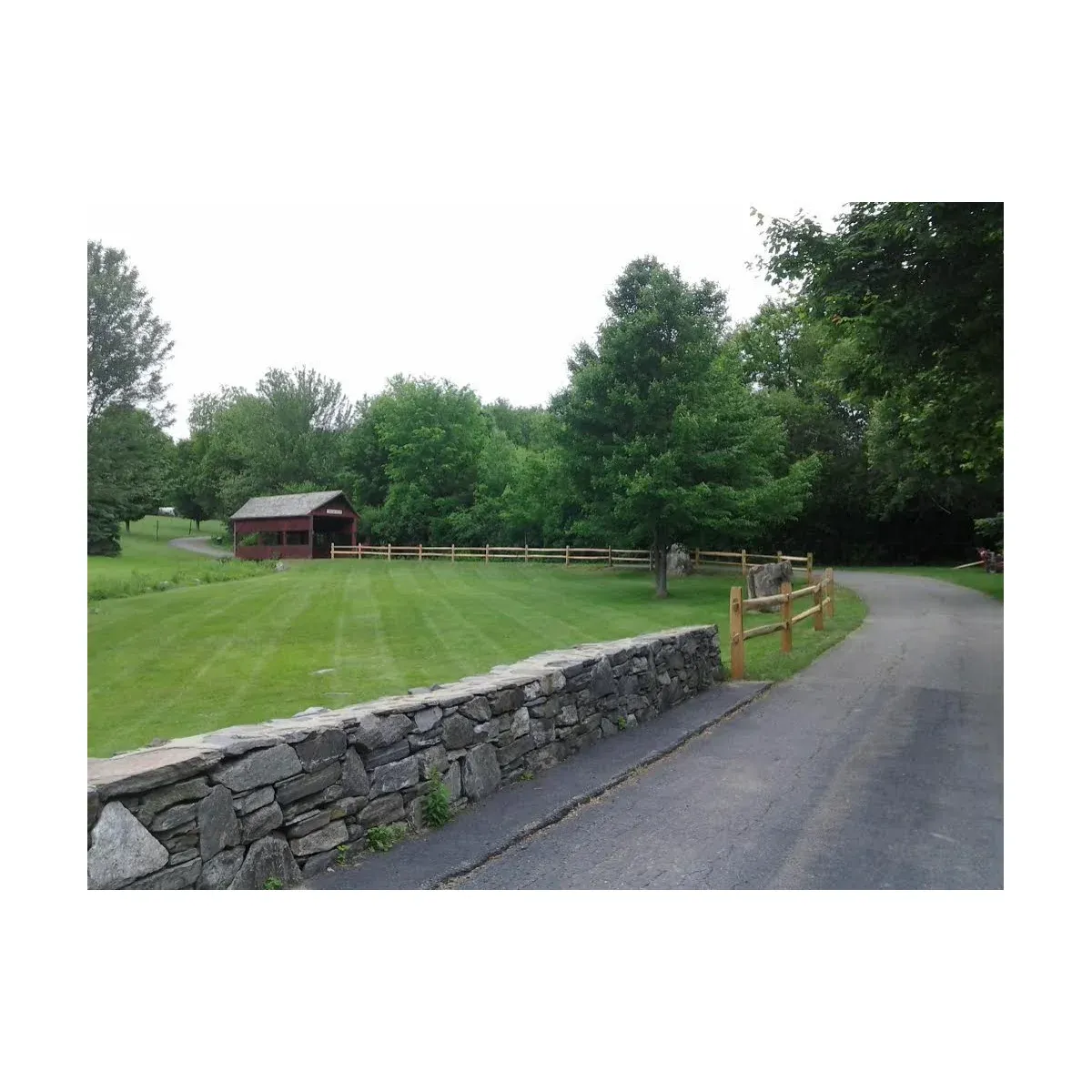 BROOKSIDE LANDSCAPING MANAGEMENT researched project photo